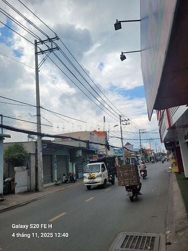 👉Cho thuê tòa nhà 3lầu Mặt tiền kinh doanh 1000m