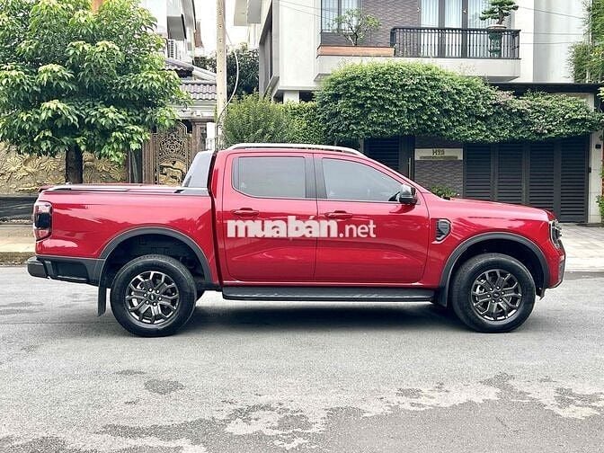 Xe Lướt Wildtrak 2025 4x4 - 4.300km - có fix