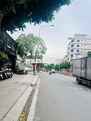 Nhà cho thuê mặt tiền đường Luỹ bán bích 4x16m