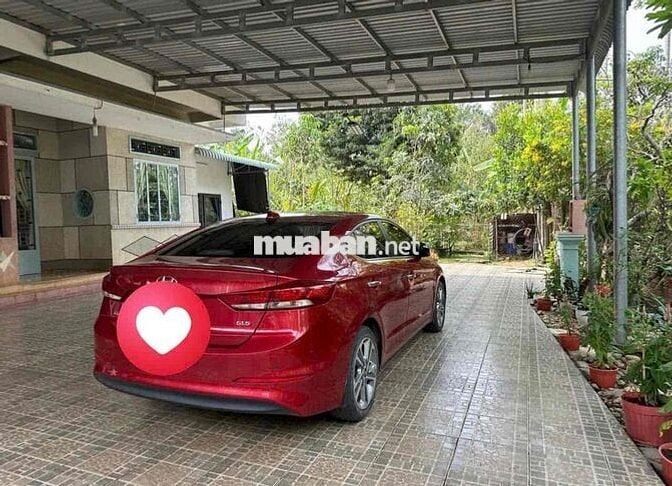 Hyundai Elantra 2.0At 2028 gia đình sử dụng