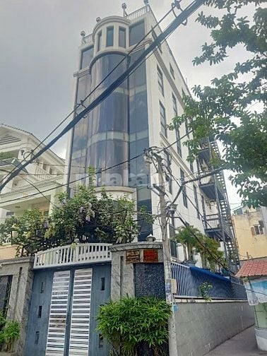 Cc gửi bán nhà 2 mt hxh p4 gò vấp giá 28 tỷ 