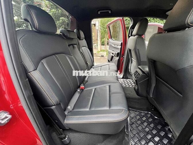 Xe Lướt Wildtrak 2025 4x4 - 4.300km - có fix