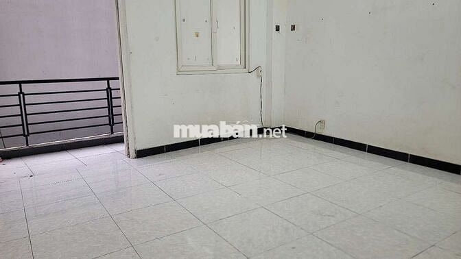 Cực vip cực hiếm, cho thuê Nhà mặt tiền khu sân bay, 2PN, 3wc, 8 Triệu