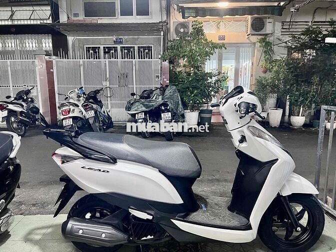 lead ninja 125 , ful new trắng đen xipo
