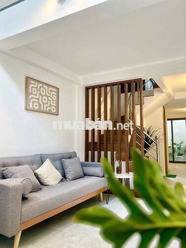 Bán nhà siêu phẩm 32m2 4 tầng BTCT sát MT Nguyễn Tri Phương Q10 5 tỷ5