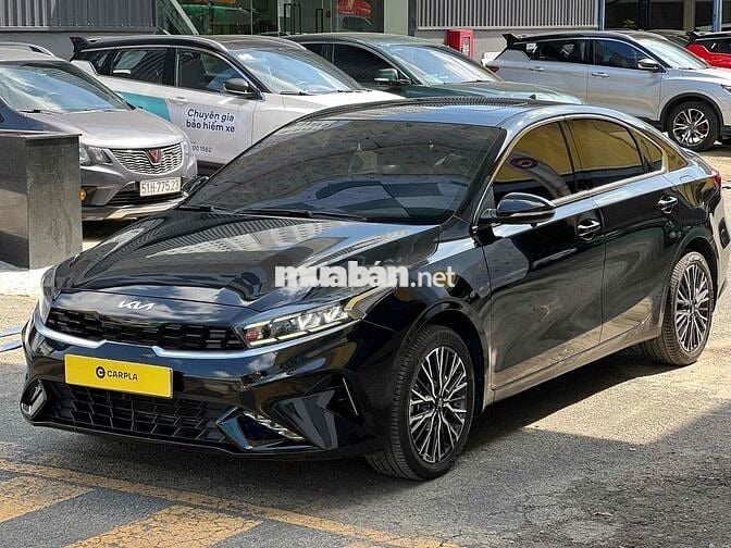 Kia K3 2.0 Premium  xe gia đình