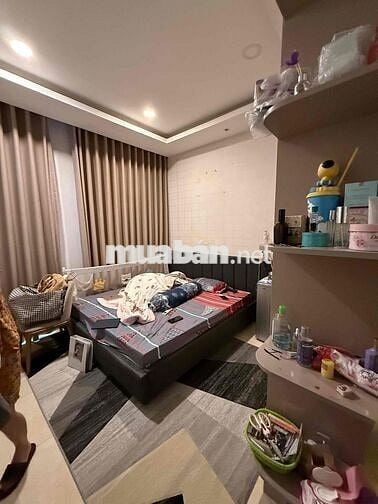 HXH Nghĩa Hoà p6 Tân Bình, 3.7x11m, 2 tầng, 2pn 2wc, full nội thất, 3