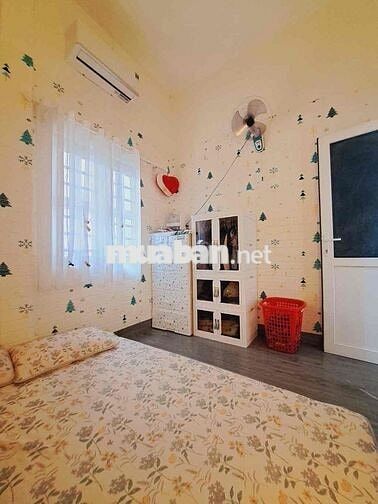 nhà phố xinh, đẹp , rộng tốt dành cho gia đình đây