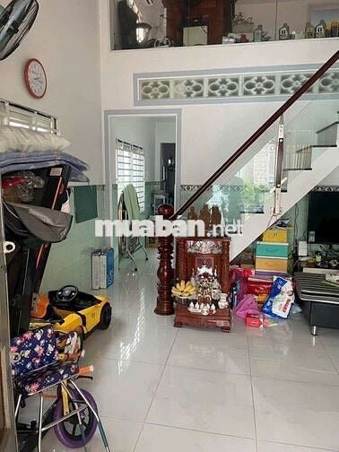 BÁN NHÀ Q12 - 2 TẦNG - Ô TÔ ĐẬU CỬA - GIÁ RẺ