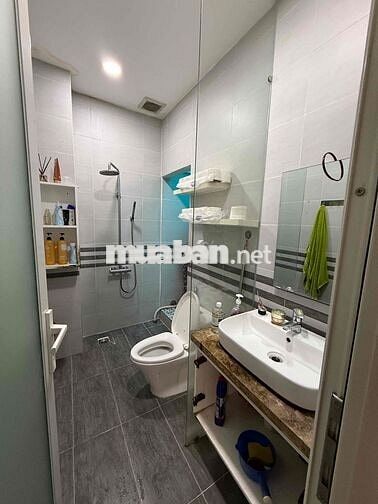 HXH Nghĩa Hoà p6 Tân Bình, 3.7x11m, 2 tầng, 2pn 2wc, full nội thất, 3