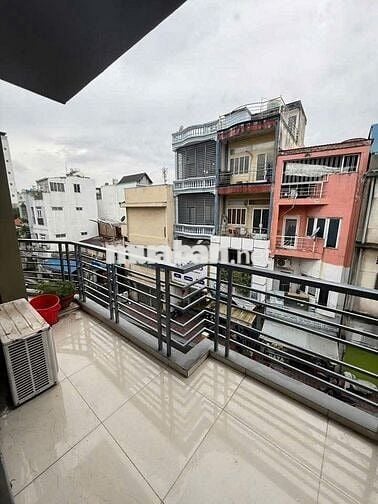 Tìm bạn nữ nhân viên văn phòng ghép 1:1 ở Huỳnh Văn Bánh, Phú Nhuận