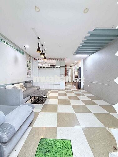 bán nhanh nhà 3 tầng mặt tiền đường TRẦN XUÂN LÊ