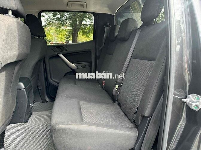 Ranger XLS 2.2L 4x2 Số sàn - Nhập Thái - 36.000km