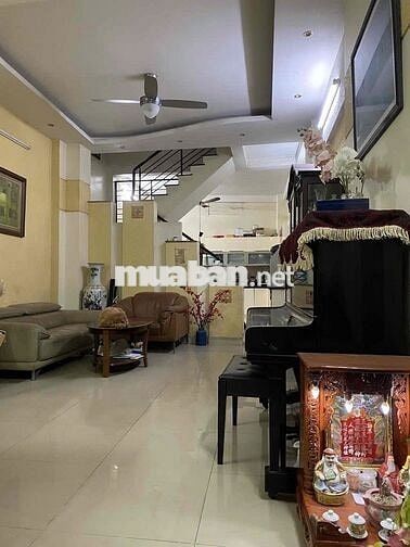 cho thuê nhà hxh Huynh Văn Bánh 3 lầu 4PN, 4.2x14m, giá thuê 23 triệu