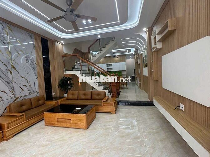 Cần bán nhà  mới 💯 đây đu Nội thất cao cấp