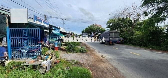 Mặt bằng KD mặt tiền DT826, DT 2500m2, KD đa ngành gần vành đai 4.