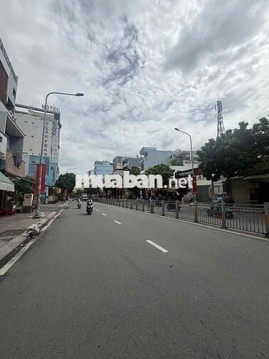 TÂN PHÚ-MTKD- LUỸ BÁN BÍCH-3 TẦNG- NGANG 4.1M, NỞ HẬU 6.4M- NHỈNH 9 TỶ