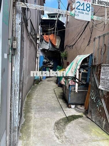 nhà hẻm .đường Trần Phú quan 5 gần cho an đông la za