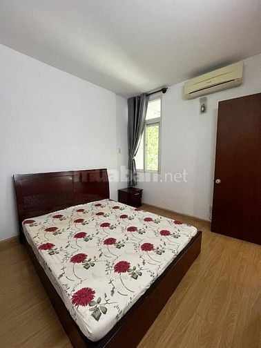 Cho thuê căn hộ Orient Aparment - 331 Bến Vân Đồn. P1. Q4 - Diện tích 