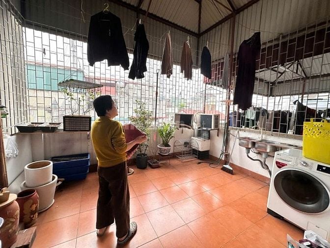 BÁN NHÀ 62M2 – 4 TẦNG -THANG MÁY – Ô TÔ – QUAN NHÂN – THANH XUÂN .