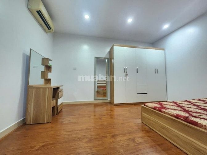 Cho thuê CHCC 51 Quan Nhân 82m2 2PN 2WC giá 14tr full đồ