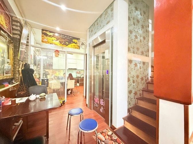 BÁN NHÀ 62M2 – 4 TẦNG -THANG MÁY – Ô TÔ – QUAN NHÂN – THANH XUÂN .