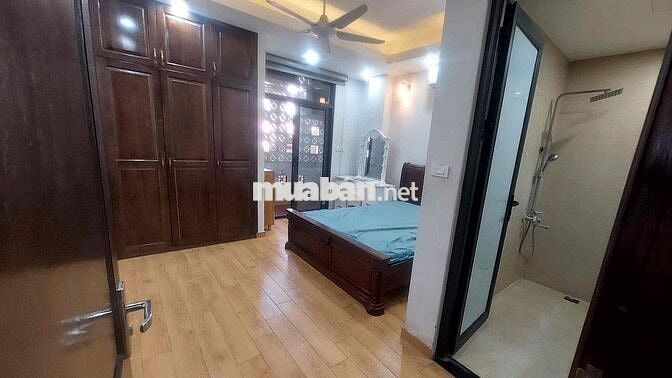 CC cho thuê căn hộ mặt phố An trạch, cách ga Cát linh 100m