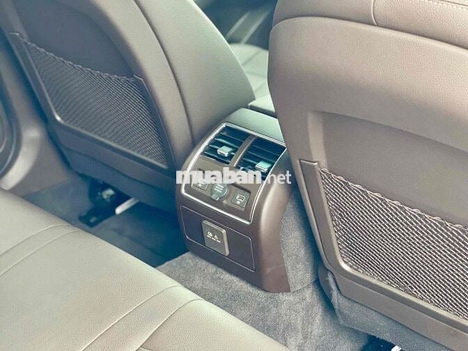 Hàng Hiếm Lux A Base 2020 Xám odo 3v km