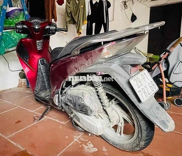 xe tốt chỉ đi chợ ở nhà