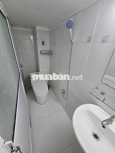 Trọ Dương Quảng Hàm, gần IUH và Văn Lang