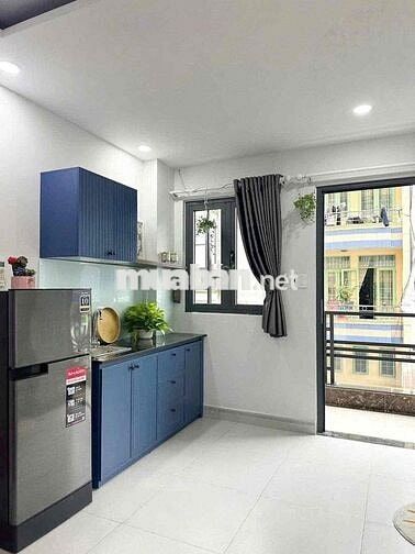 Phòng Ban Công Full Nội Thất Phú Nhuận Gần Phan Xích Long CV Gia Định