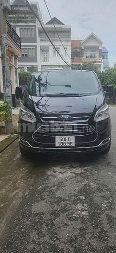 Cần đồi xe mới thanh lý xe Ford Tourneo 2022