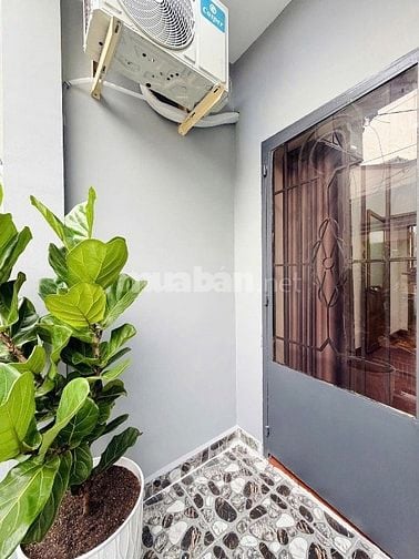 NGỘP VỐN BÁN LỖ NHÀ Đ VĂN CHUNG, TÂN BÌNH. GẦN CHỢ HOÀNG HOA THÁM