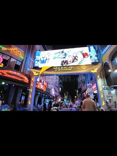 Cho thuê 1300m2,17x70m,4 tầng,mặt tiền cô giang,Q1_800 tr/ tháng 