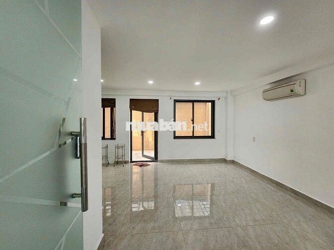 Cho thuê mặt bằng Phú Mỹ Hưng, Quận 7