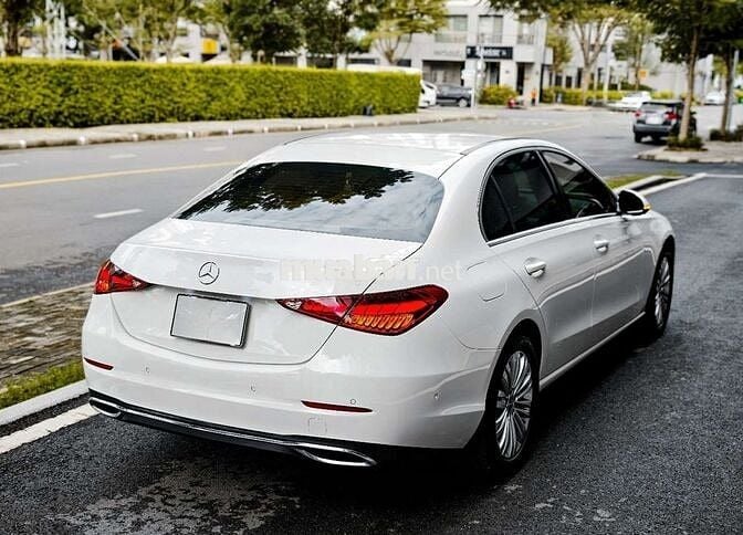 Mercedes-Benz C200 Avantgarde V1 2022 trắng
