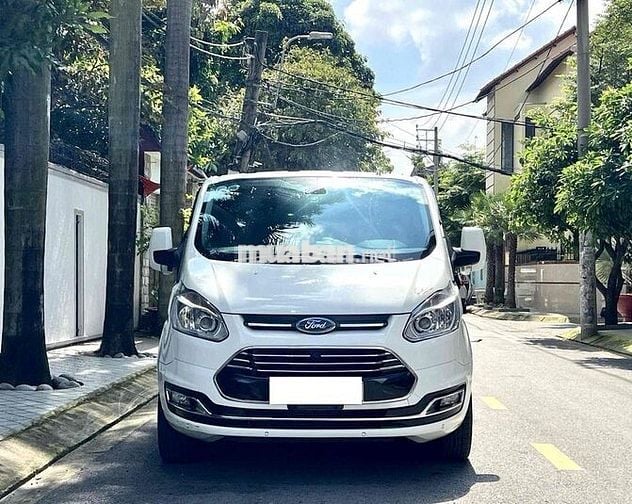Bán Ford Tourneo Titanium 2019 xe đi lướt,bao đẹp