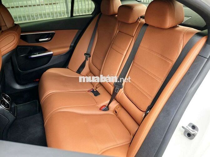 Mercedes-Benz C200 Avantgarde V1 2022 trắng