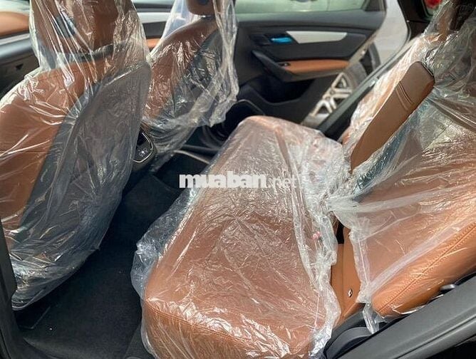 VinFast VF8 2025 - Sẵn Xe, Ưu Đãi Tháng Cận Tết!!