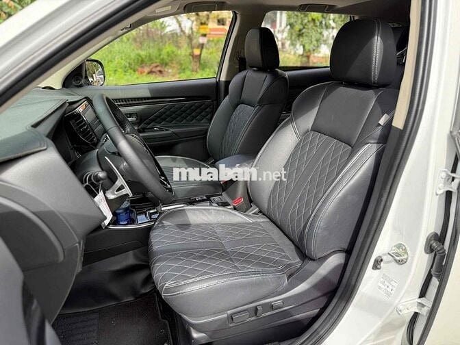 Outlander 2023 đăng ký 2024 siêu lướt