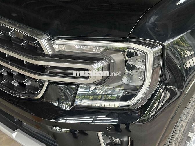 Ford Everest 2022 Titanium 2.0L AT 4x2 - 28000 km