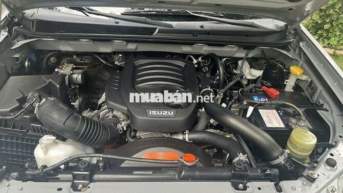 Isuzu MuX 2019 1.9 bản Full Prestige STĐ - mới 95%