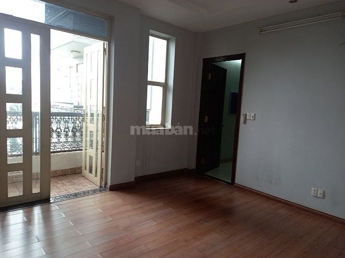 CHO THUÊ VĂN PHÒNG MẶT TIỀN ĐƯỜNG LỚN