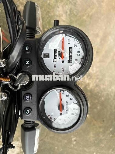 Win100 2024 như mới 400km