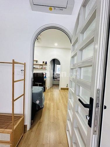 LÃNH BINH THĂNG QUẬN 11, CÁCH MT 6 CĂN, HXH 5M, 66M2 NGANG 5.5M.