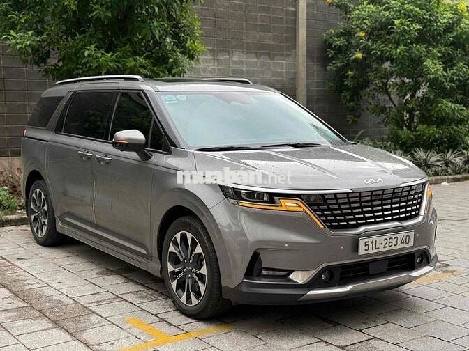 KIA Carnival Signature 2.2D 2024