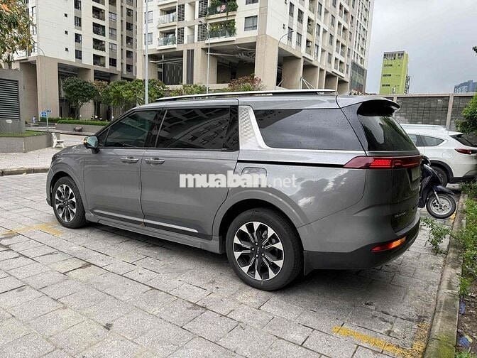 KIA Carnival Signature 2.2D 2024