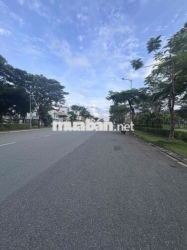 bán nền biệt thự view công viên