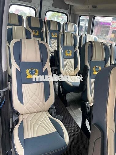 bán xe Huynhdai Solati 2017 xe chỉ chở nhan viên