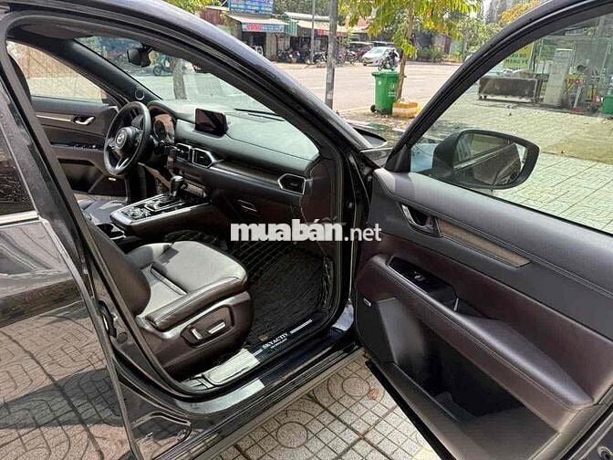 Maxda CX8 đời  2020 bản prenium 2.5 tự động